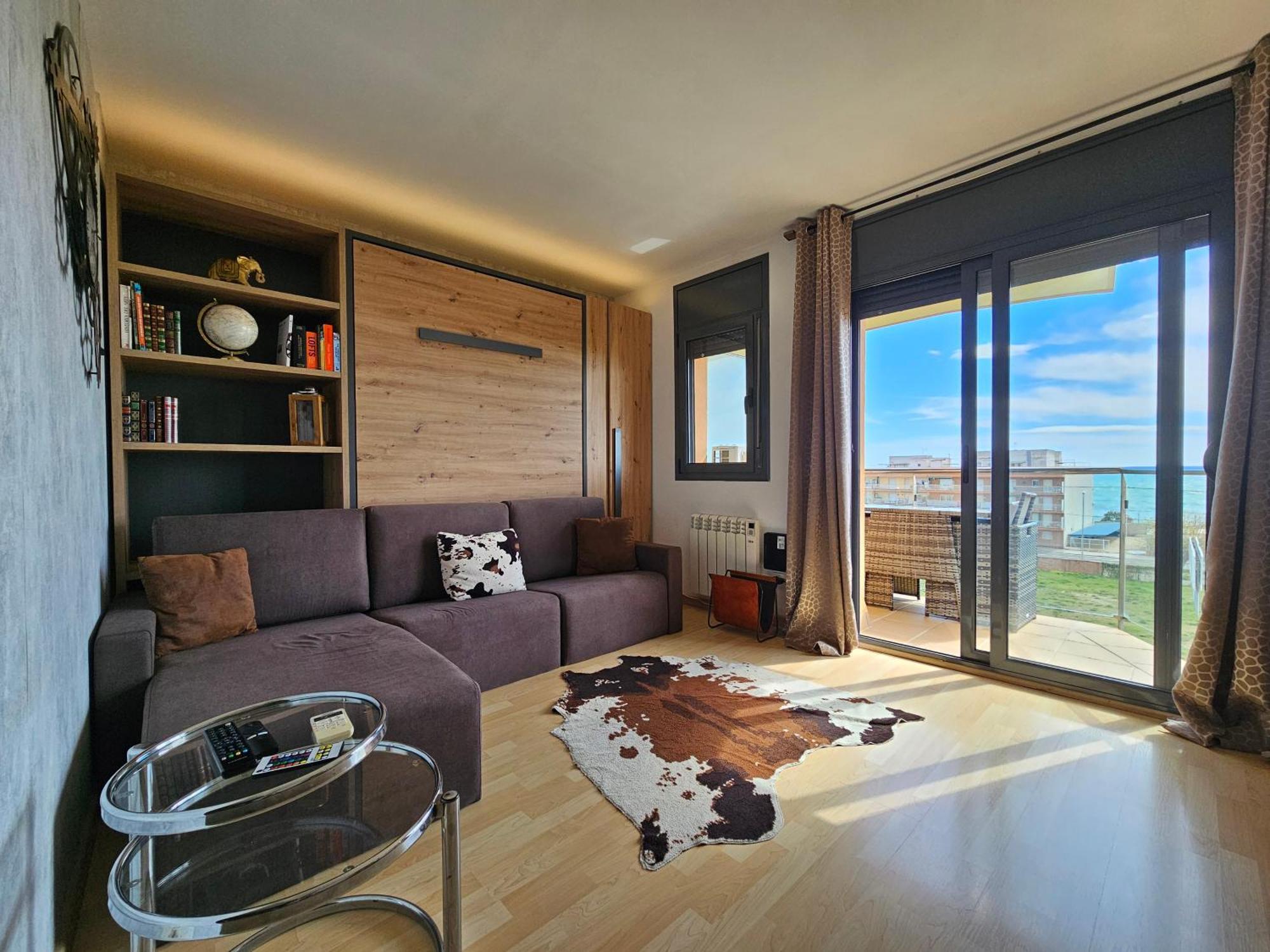 Apartment Beach Front Canet Canet De Mar